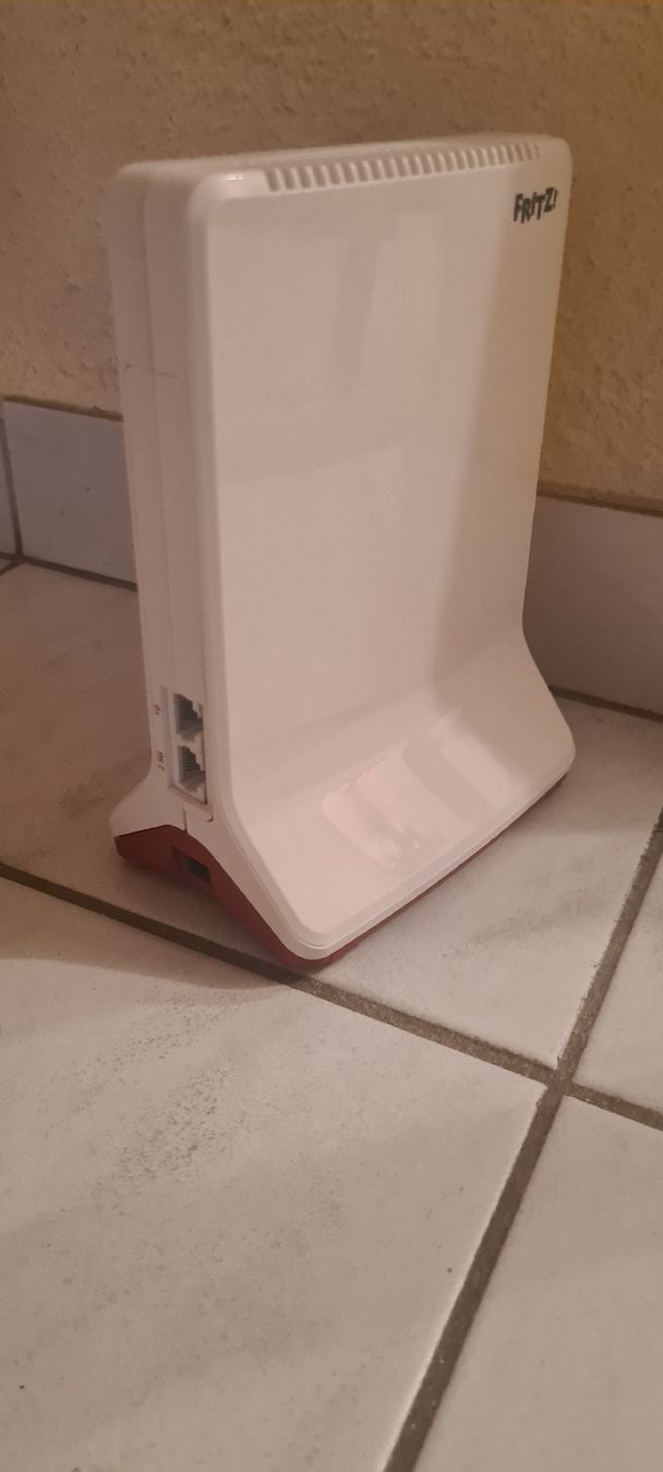 Avm WiFi: AVM FRITZ!Repeater 6000 – Usato da Liestal venduto da bobanil01 1