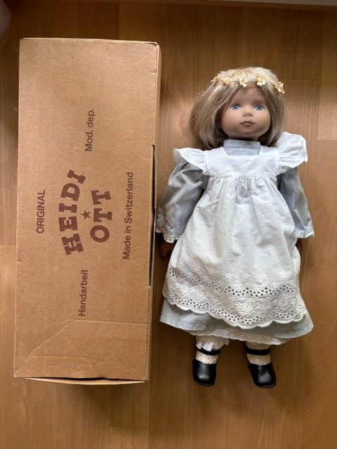 Poupées: Künstlerpuppe Heidi Ott – D'occasion à Egg b. Zürich par ann_yxw5 1