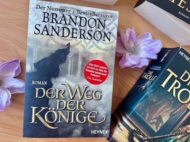 Libri: Michael R. Fletcher, Robert Carter, Brandon Sanderson, ..... – Nuovo (secondo la descrizione) da Bern venduto da Denzel8 9