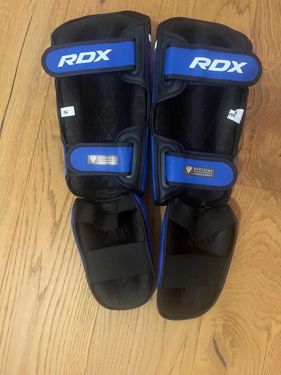 Schutz & Schoner: Venom Boxhandschuhe + RDX Schienbeinschoner – Neu (gemäss Beschreibung) aus Oberdorf SO von Blaumeise12 2