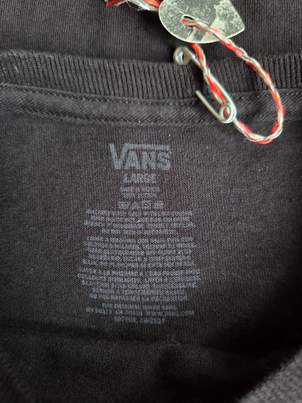 Vans T-shirt: Vans Off The Wall T-Shirt - S – Usato da Bern venduto da -Aniko- 4