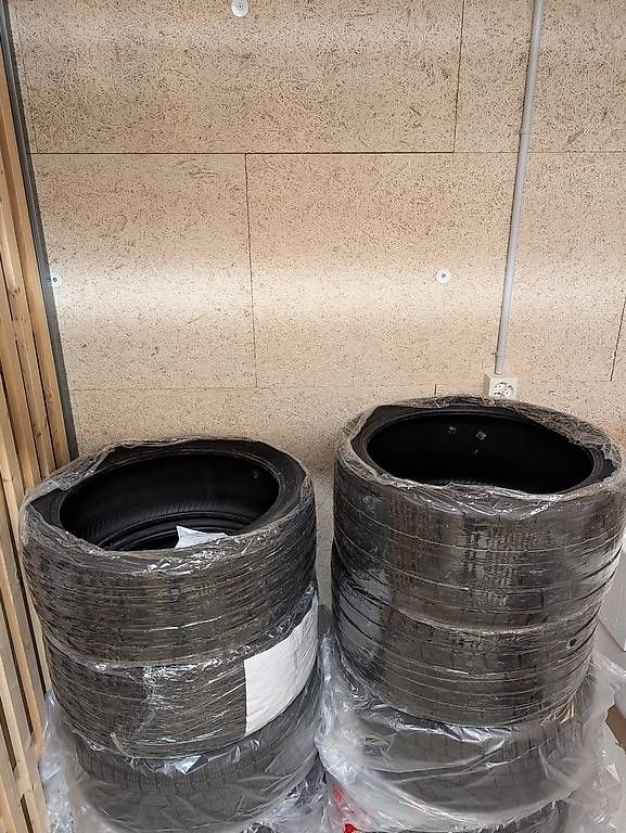 Pneumatici & Ruote complete: Pirelli P Zero Trofeo R AO Semi-slicks – Usato da Baden venduto da gfe_ll67 2