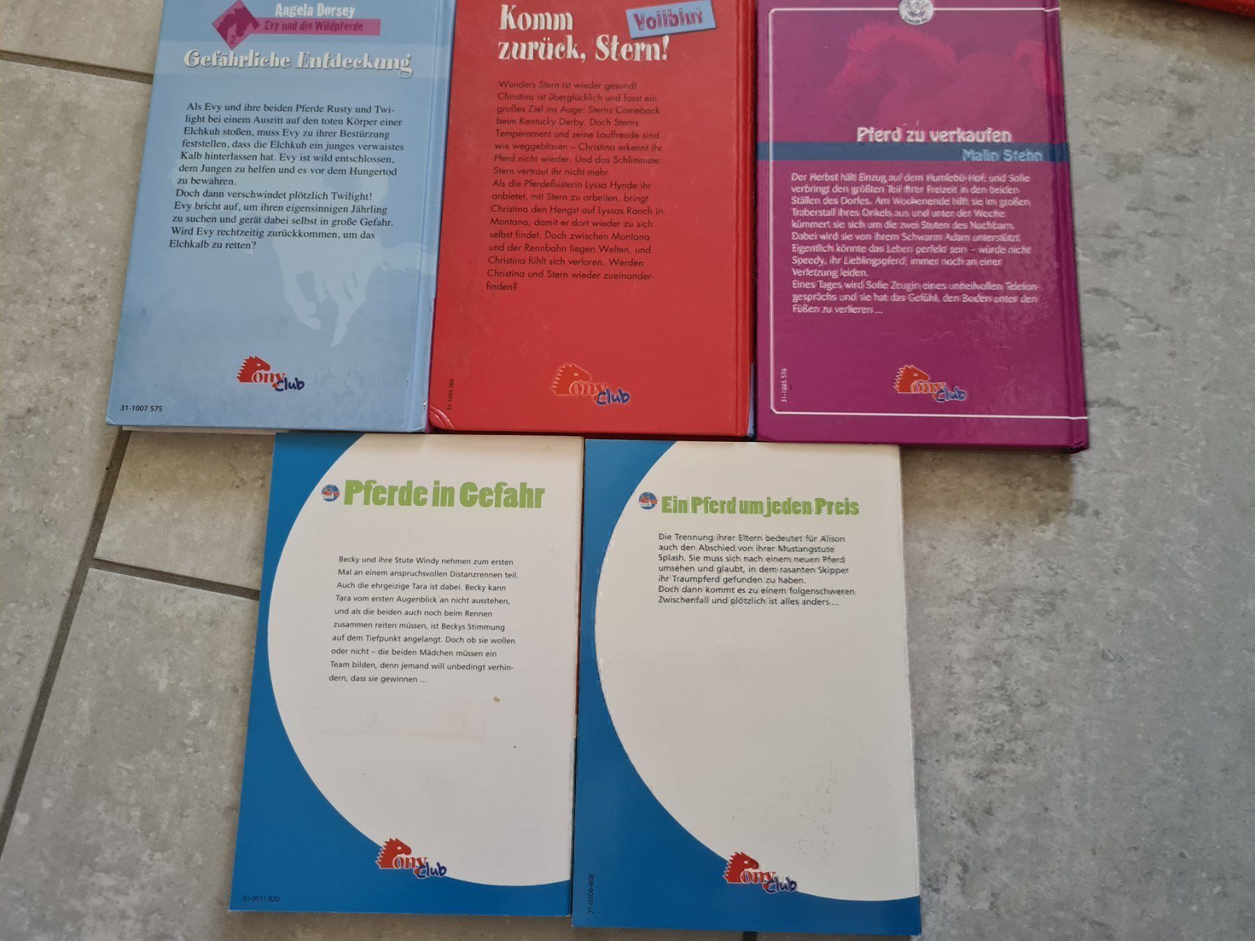 Bücher: 5 Pony Club Bücher – Gebraucht aus Killwangen von KIANA08 1