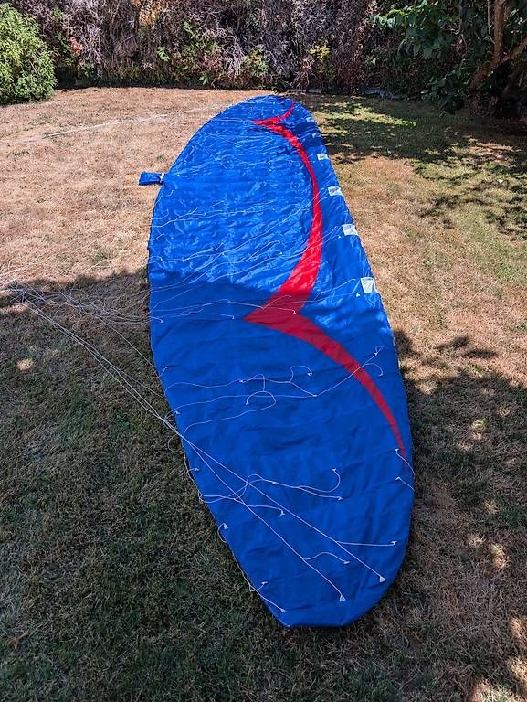 Gin Kiteboarding Kite: Mattenkite Flymaax Toon Maax 10m – Gebraucht aus Nidau von joe00