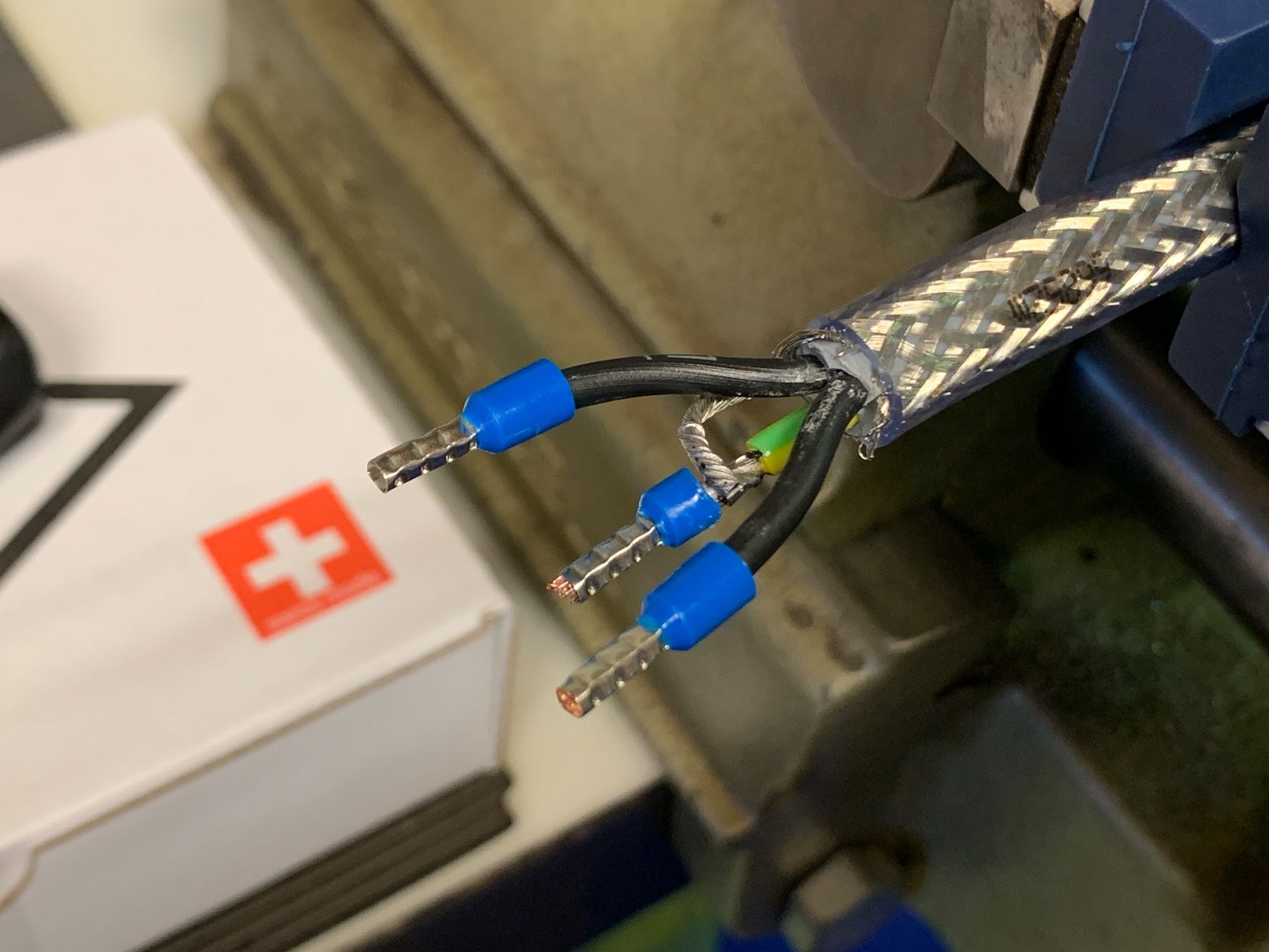 Câbles: Highend Netzkabel mit Schirm – Neuf (Voir description) à Rosshäusern par HighendSolutions 5