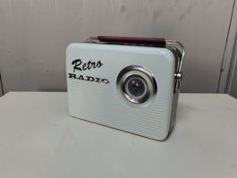 Vintage Retro Koffer-Radio, Blechdose, Geschenkdose