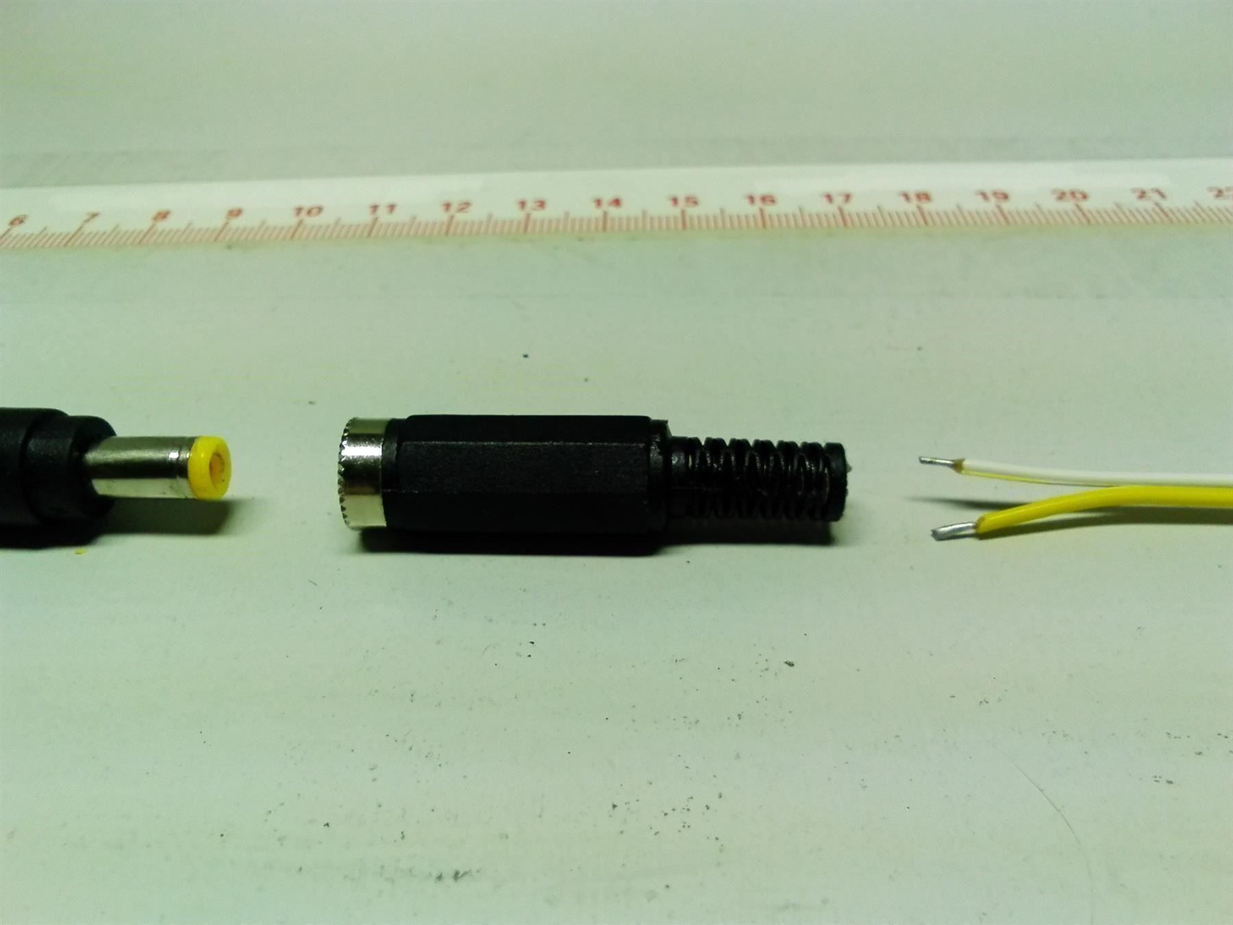 Elektronikbauteile: DC-Kupplung female 5.5x2.1mm – Neu (gemäss Beschreibung) aus Luzern von Salefactory 1
