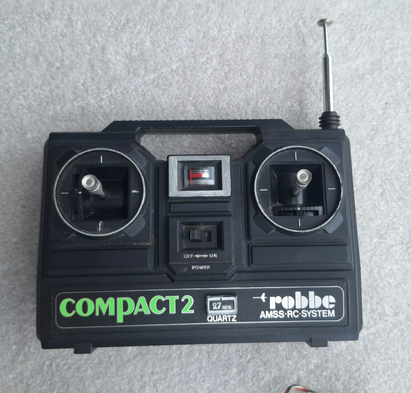 Telecomando: Robbe Compact 2 - Fernsteuerung mit Servos & Empfänger – Usato da Meikirch venduto da since78 1