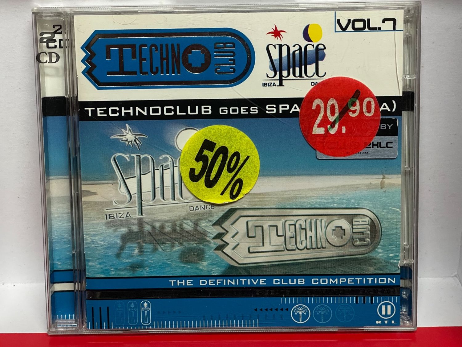 CD: Talla 2XLC - Techno Club Space Ibiza – Usato da Muri b. Bern venduto da AdidasCollector 3