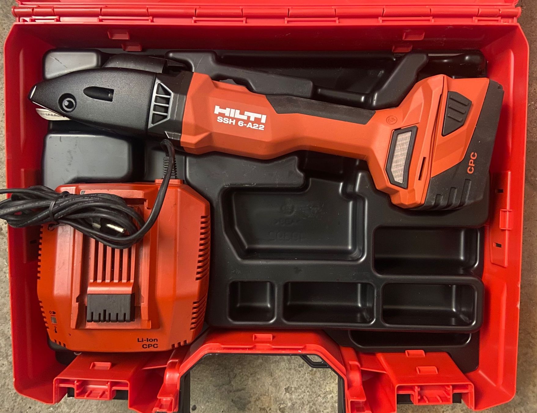 Tutti gli attrezzi: Cisaille/Akku-Blechschere Hilti SSH 6 A22 neuve – Nuovo e nell'imballaggio originale da Echallens venduto da Tools2525