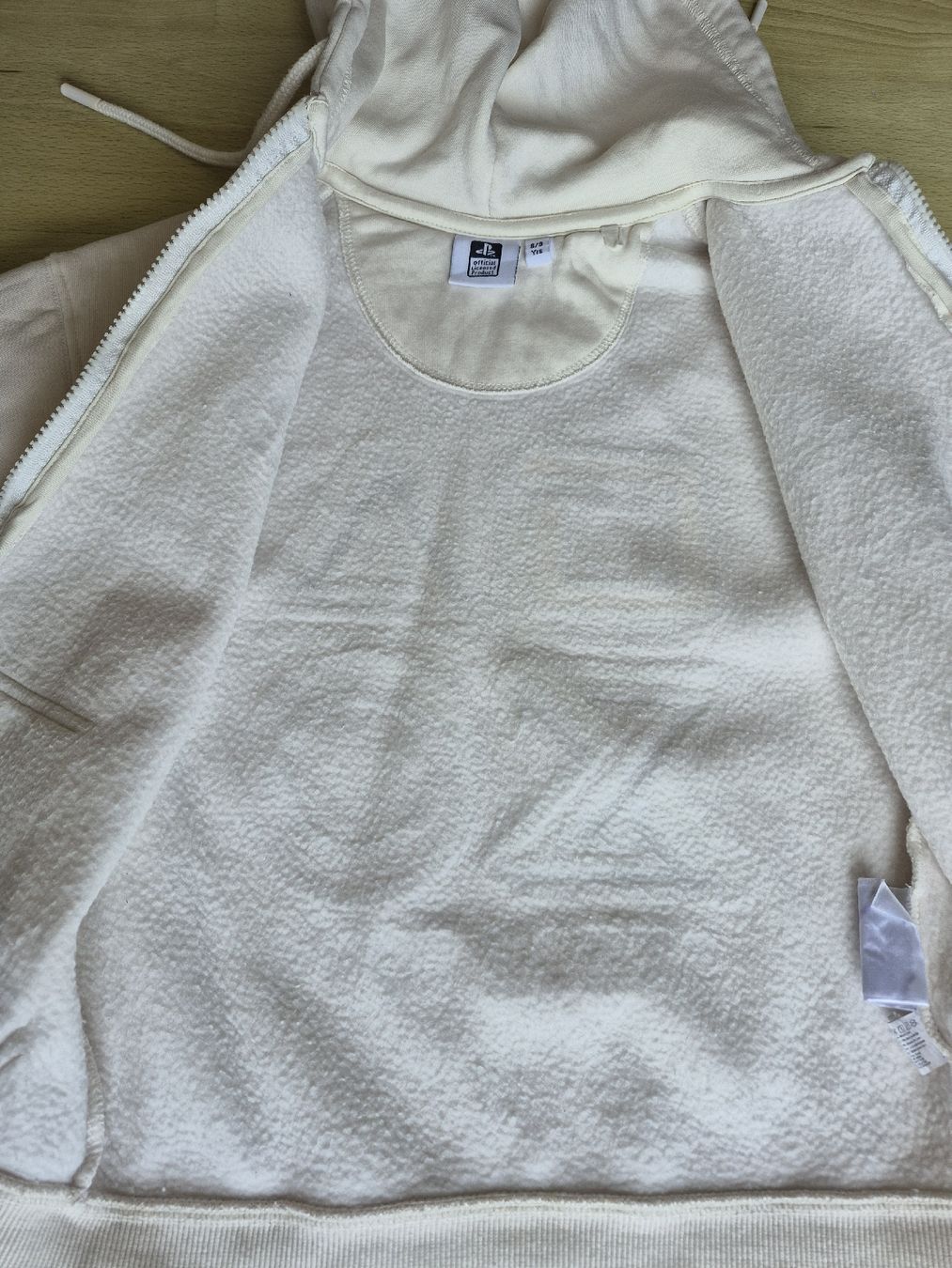 Giacche: Sweatjacke Playstation gr. 122-128 – Usato da Gränichen venduto da Mamaboy 4