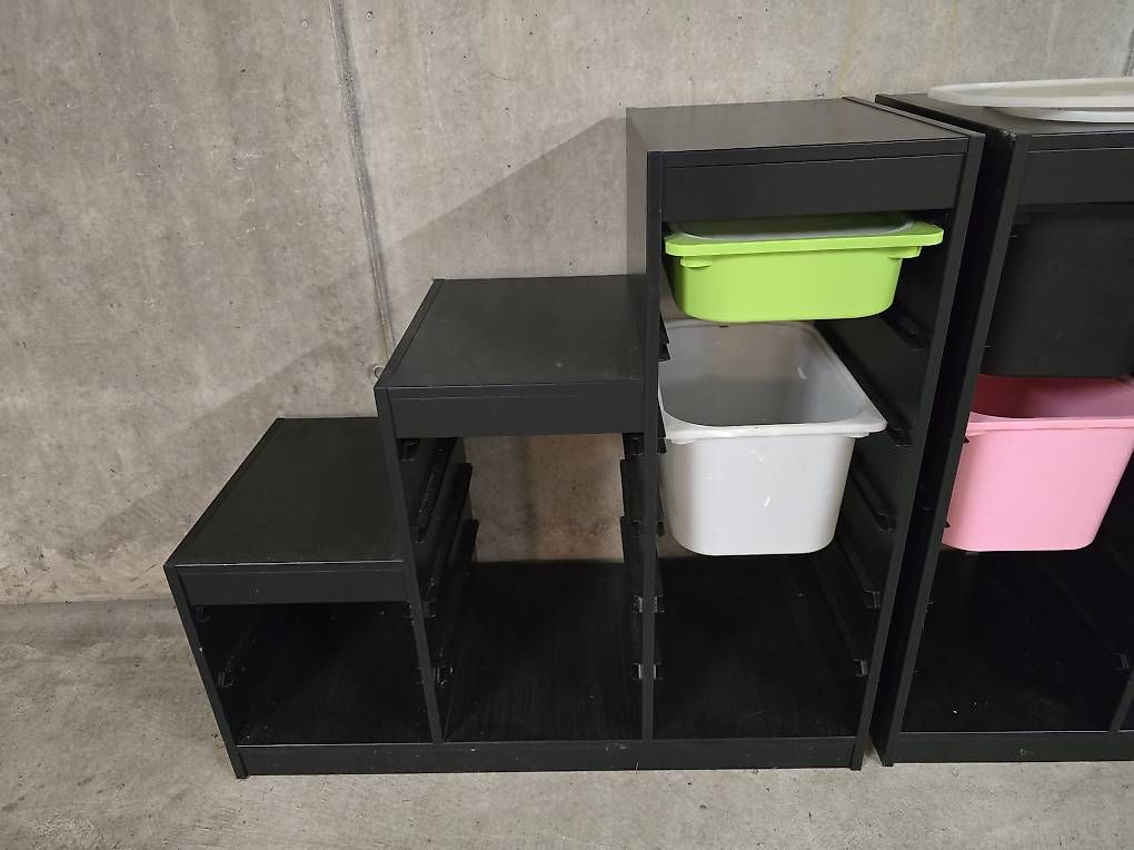 Scaffali: Trofast Regal von IKEA x2 mit Boxen – Usato da Zürich venduto da simonanstey 1