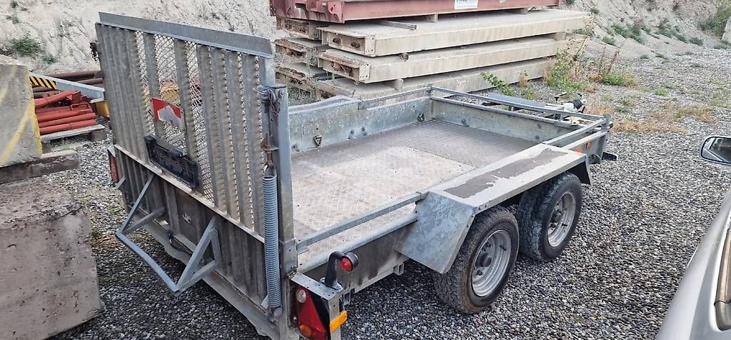 Rimorchi: 3,5 T Anhänger mit Rampe  – Usato da Biel-Benken BL venduto da bmw_9wqg 3