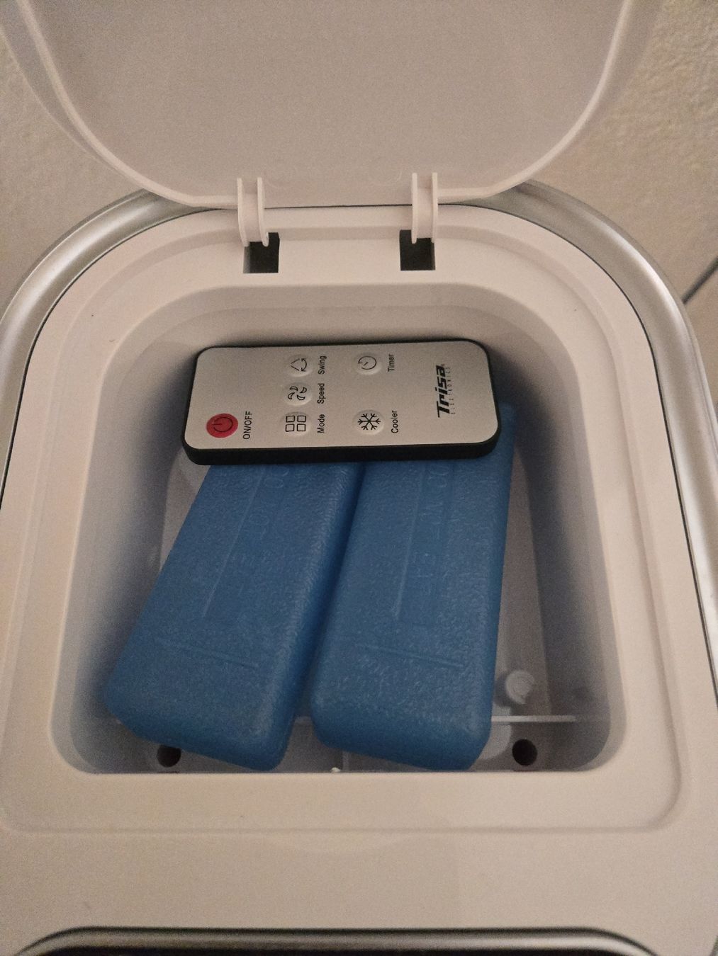 Trisa Ventilatori: Trisa Ventilator/ Luftkühler Hydro Chill X81 Max – Nuovo (secondo la descrizione) da Duebendorf venduto da Arenenberg1 2