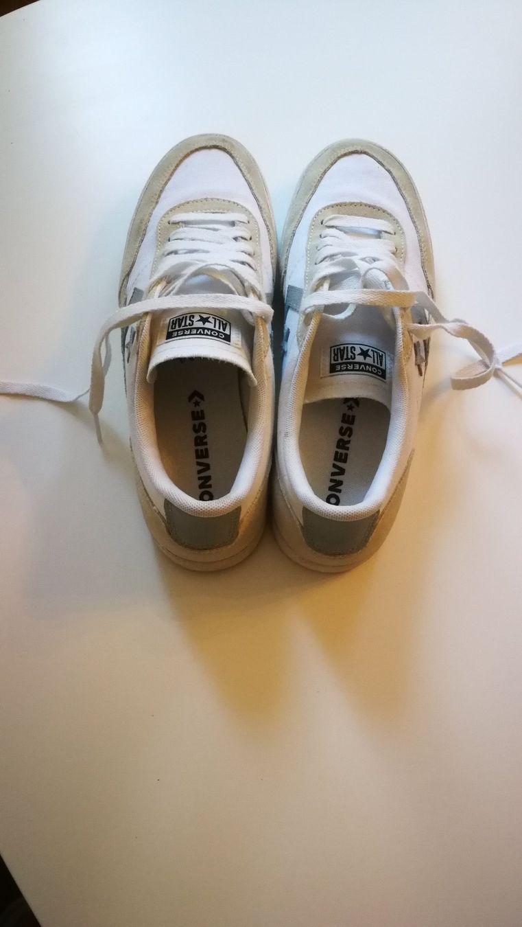 Converse Scarpe da uomo: Shoes Converse Unisex 42 – Usato da Nyon venduto da Brainoff 1