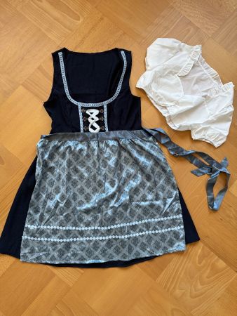 Dirndl blau, Grösse M