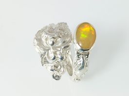 Jugendstil Silberring mit Blumenmotiv von 1901 und Feueropal