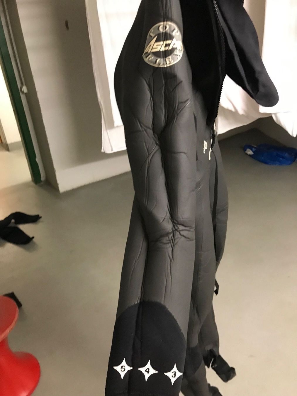 Badehosen: Ascan Polar TopFlex Wetsuit 5/4/3 – Gebraucht aus Zürich von funkateer 3
