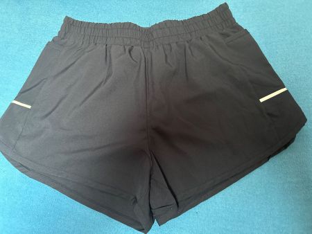 Dunkelblaue Shorts, Grösse L, ideal für den Sommer!