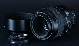 NIkon Micro-Nikkor 105mm f/2.8D