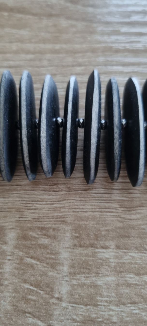 Catenine: Halskette, handgemacht aus Bambus – Usato da Glattbrugg venduto da Hamburgstadt 1