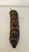Maschera etnica da appendere in legno