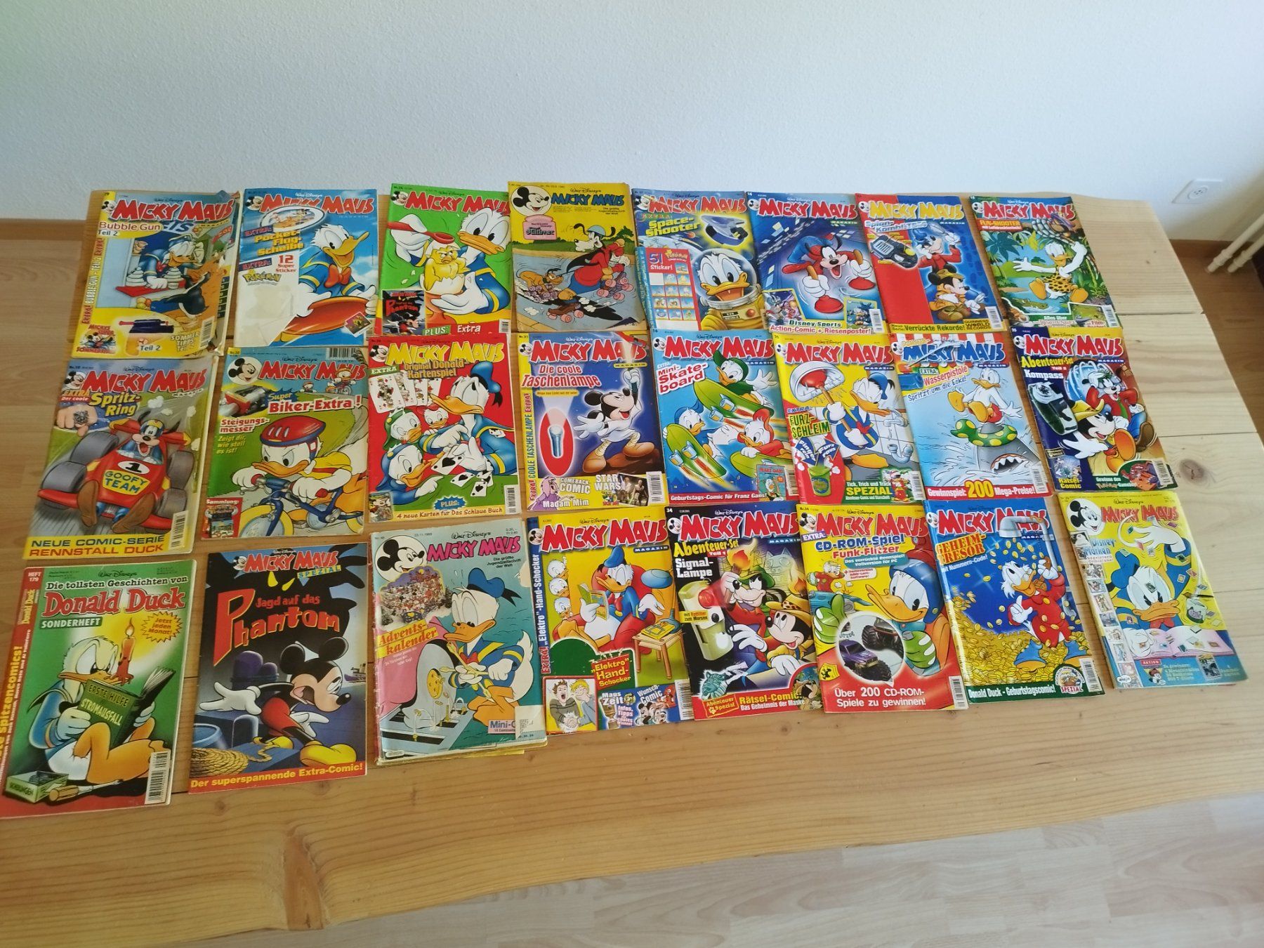 Fumetti: 78 Donald Duck Hefte + 13 Diverse Comics – Usato da Rheinfelden venduto da Grinum77 2