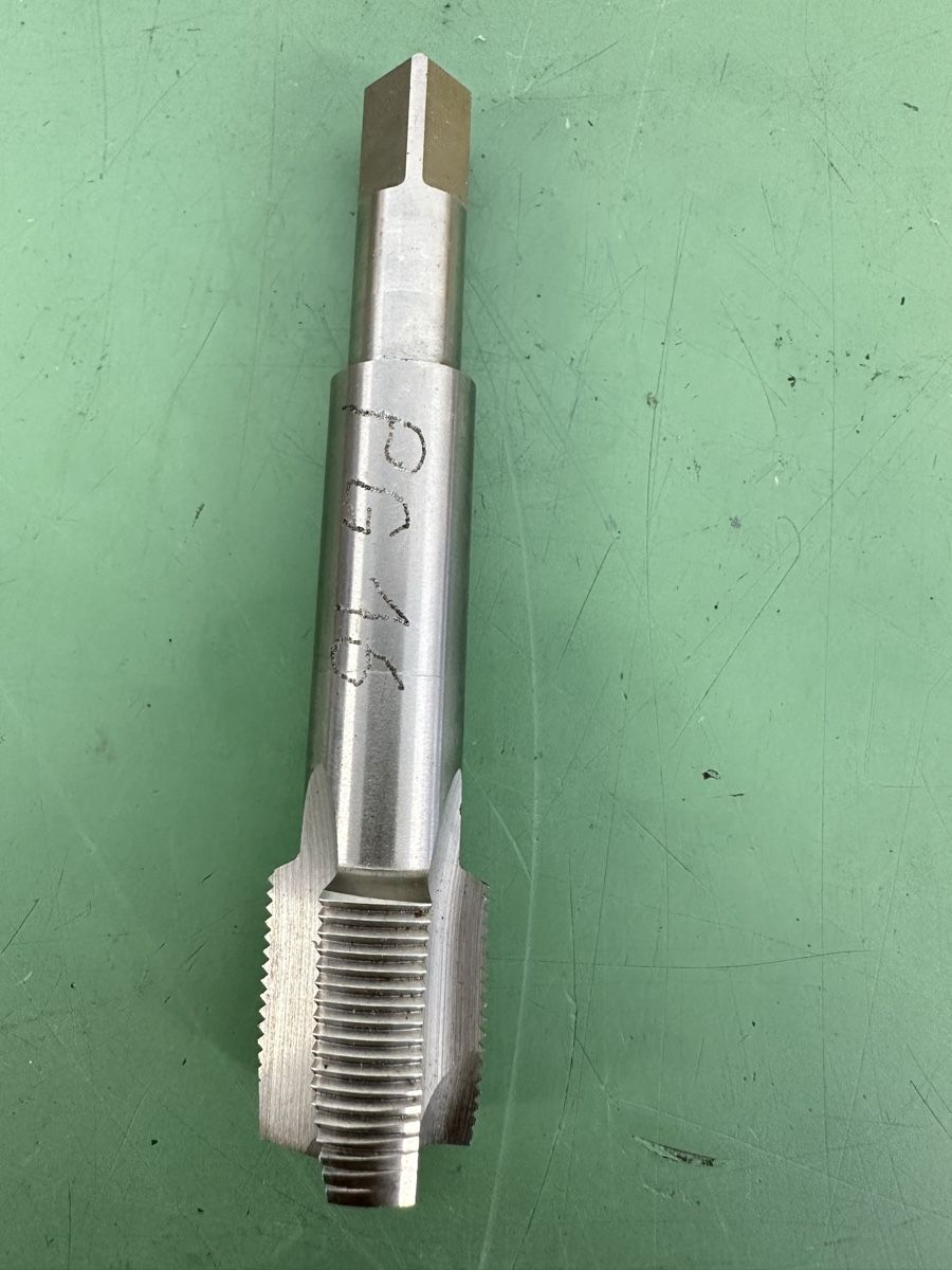 Tutti gli attrezzi: Gewindebohrer, Thread tap, HSS Pg 16. – Usato da Aarberg venduto da SNMachines 1