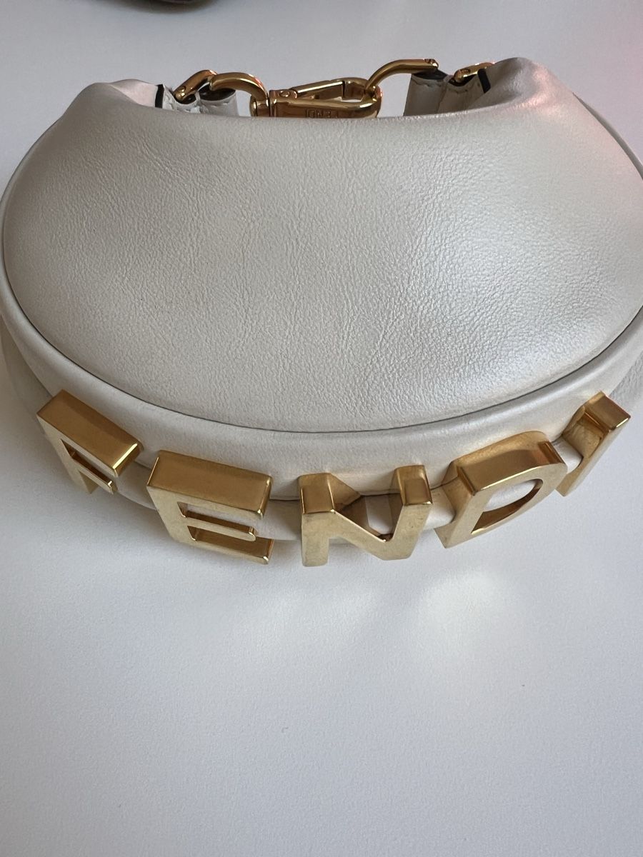 Fendi Taschen: Sac Fendigraphy mini – Gebraucht aus Lutry von roxypoxy 1
