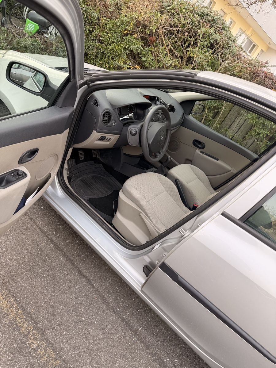 Renault Autos: Renault Clio 1.4 16V – Gebraucht aus Zürich von ale_t6gl 6