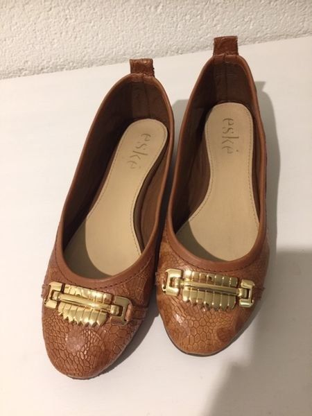 Scarpe da donna: Ballerinas hellbraun aus Leder – Usato da Bülach venduto da Gluecksgriff