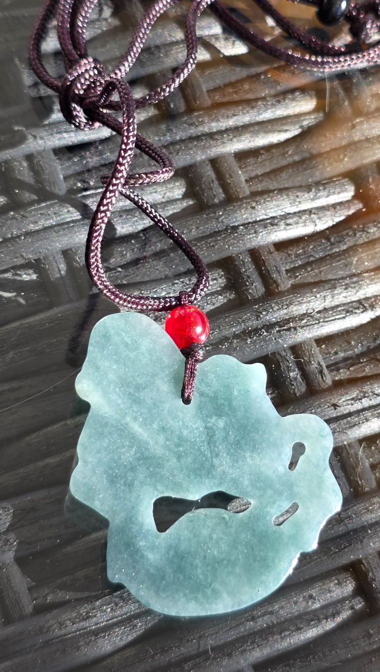 Minerali & Pietre curative: Jadeit Pferd an Kordelkette – Nuovo e nell'imballaggio originale da Matzingen venduto da Shay_Crystalz 2