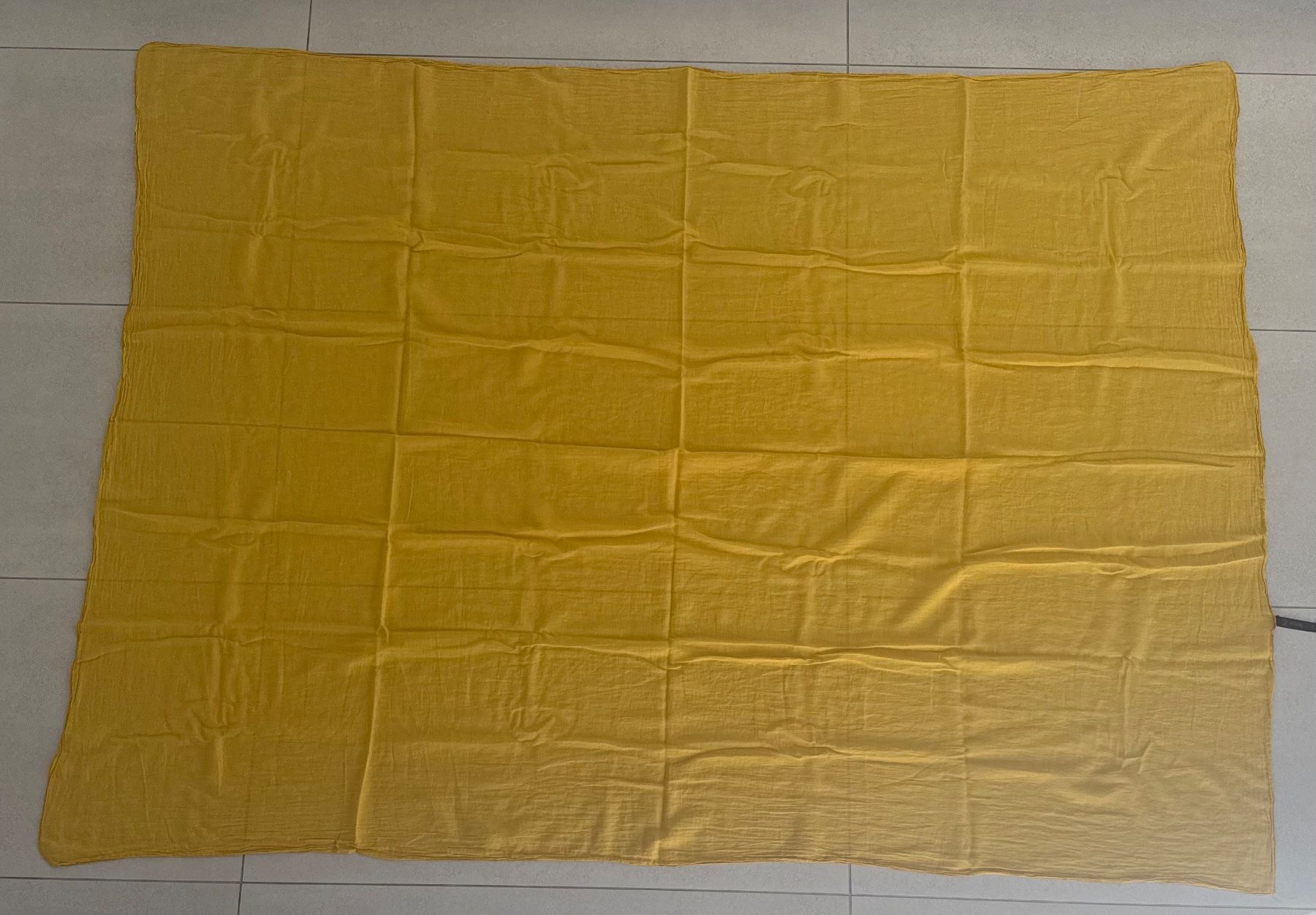 Foulard & Sciarpe: Foulard ProVocation – Usato da Contone venduto da Chaos76