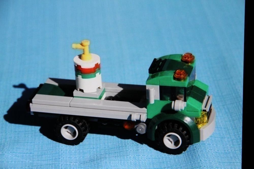 Lego Jeux de construction: Lego, Lastwagen mit Fass – D'occasion à Nesselnbach par ubourson 1