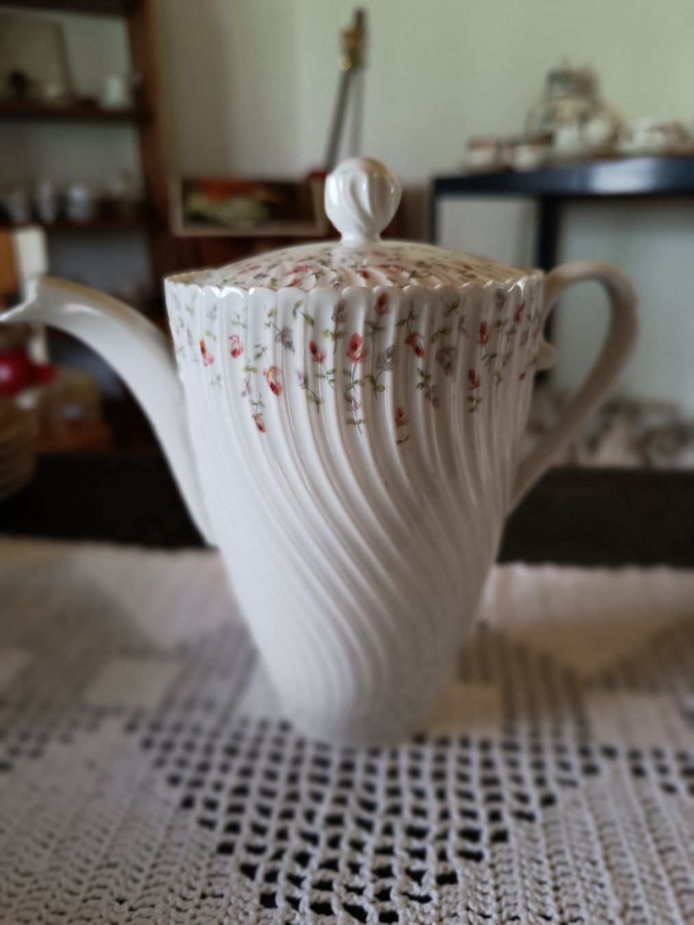 Set di piatti: Kaffee Limoges Service – Usato da S. Antonino venduto da sab_z5qw 2