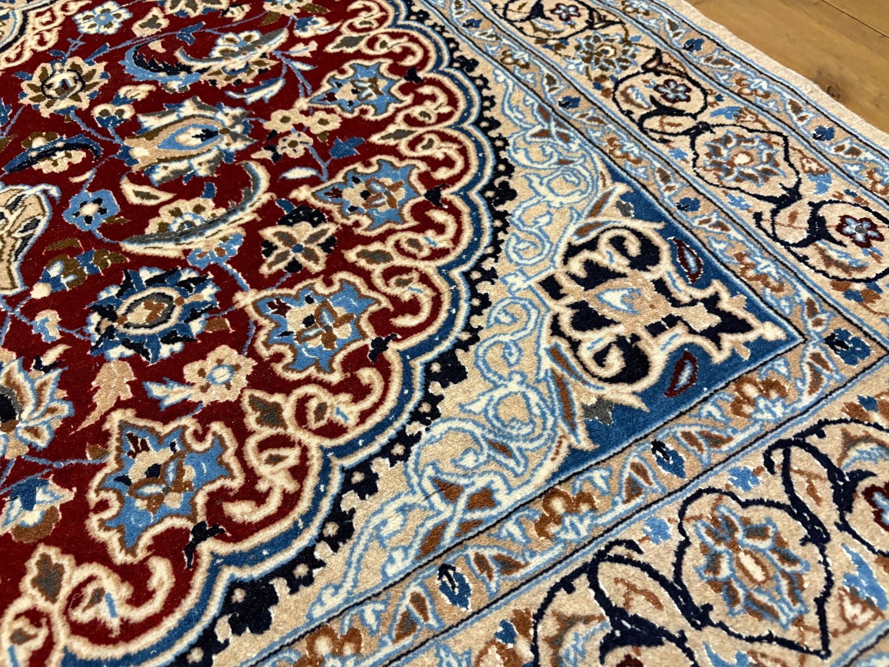 Nain Tappeti: Der Edle Nain Perserteppich / Seidenteppich – Usato da Bennau venduto da Mayer_Carpets 7