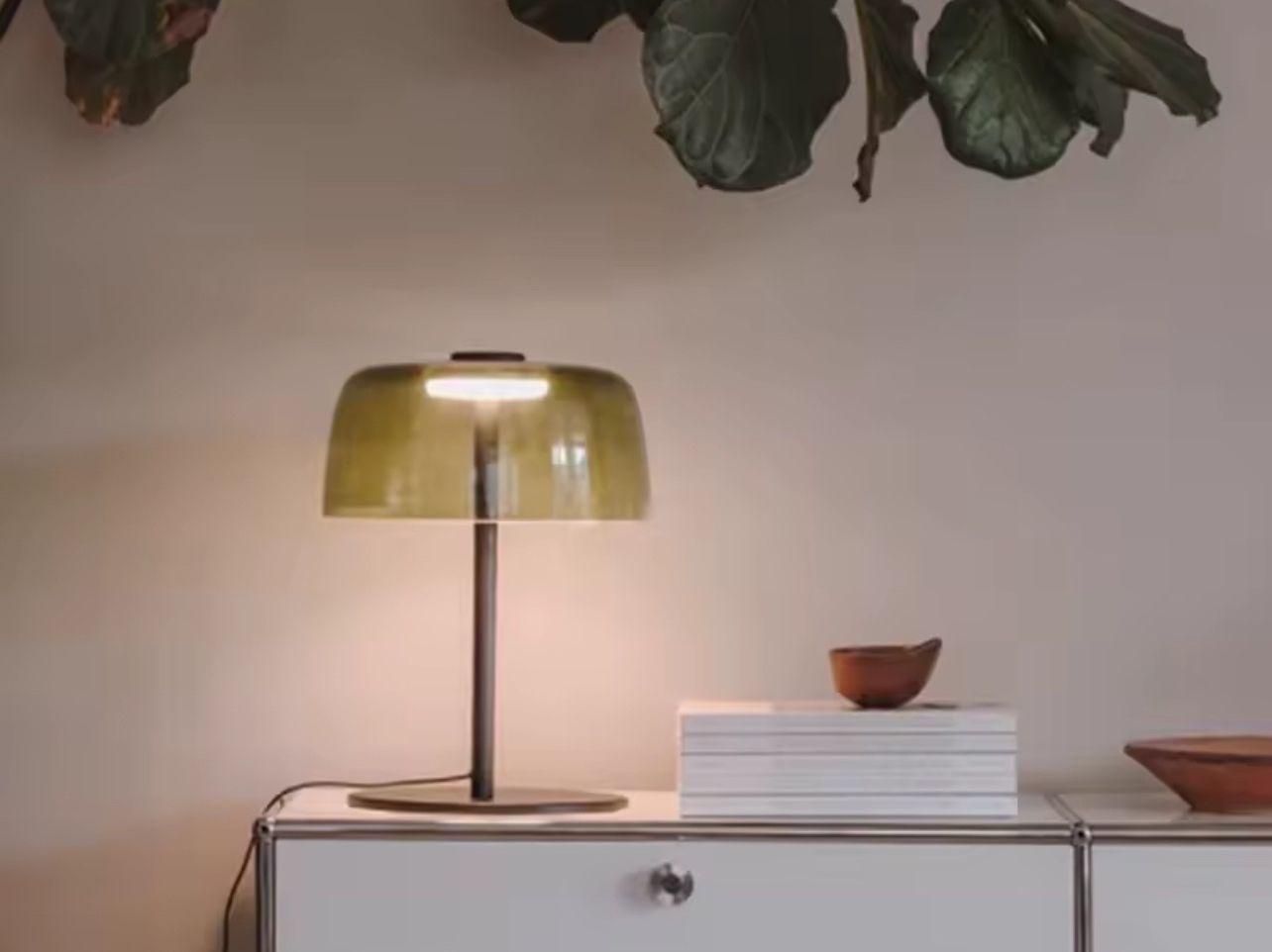 Lampen: Atmosphäre schaffen statt nur zu leuchten? – Neu und originalverpackt aus Rorschach von Stirnrunzler 4