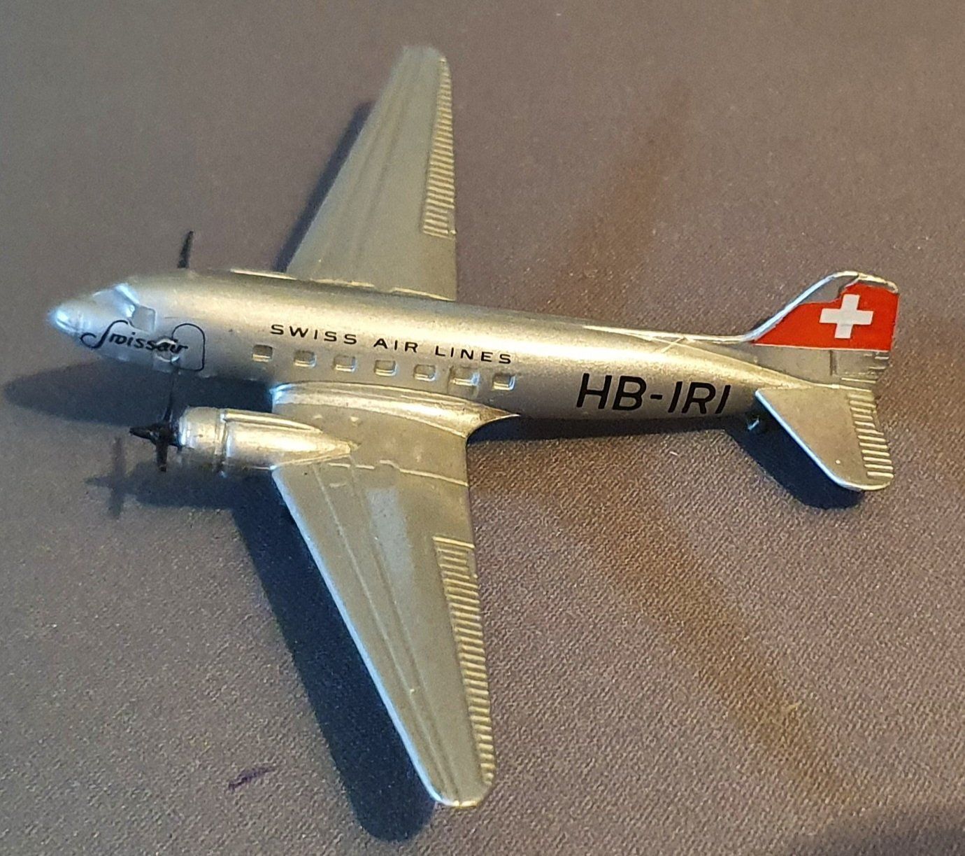 Swissair Modellbausätze & Standmodelle: 2 Modelle der SWISSAIR Flugzeuge – Gebraucht aus Kreuzlingen von Rschweiz1 1