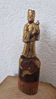 Antike Holzfigur, handgeschnitzt & bemalt