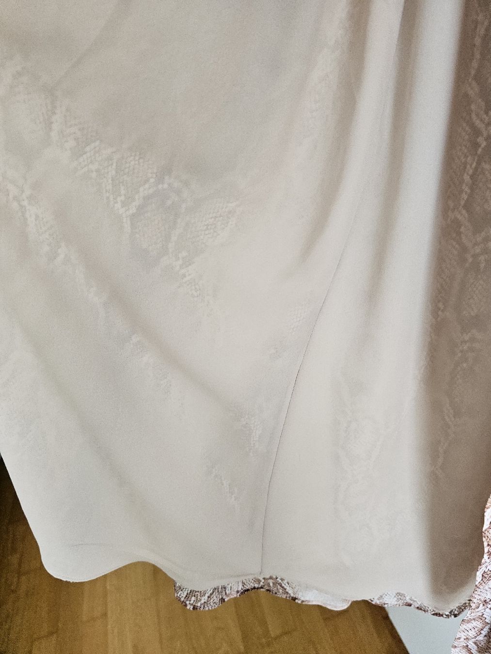 Massimo Dutti Vestiti: Massimo Dutti Snake Print Maxi Dress – Nuovo (secondo la descrizione) da Cologny venduto da Selin34 6
