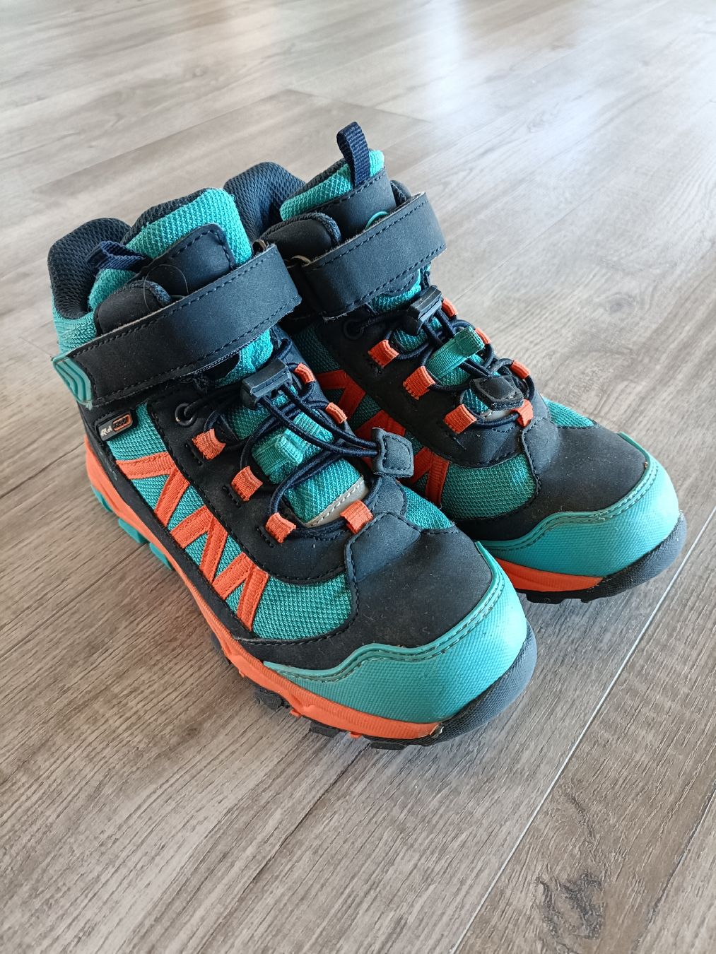 Scarpe per ragazzi: Wanderschuh Trollkids Gr.33 – Usato da Lampenberg venduto da Marcotin01