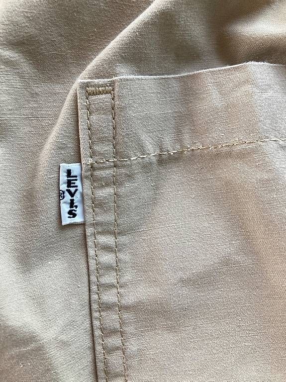 Jeans: Levis Shorts beige – Gebraucht aus Zürich von rundeshaus1 3