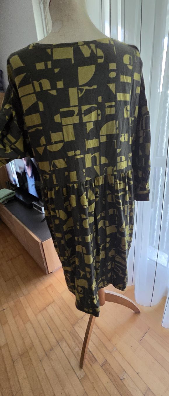 Grizas Vestiti: GRIZAS Kleid Langarm Grösse L Baumwolle  – Usato da Riedikon venduto da Winter21. 3