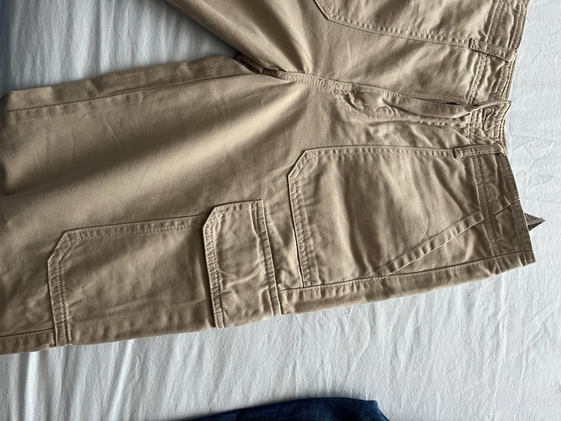 Zara Pantaloni: Damen Hose "Zara" Farbe beige Grösse 36 – Usato da Jona venduto da Flexer02 3