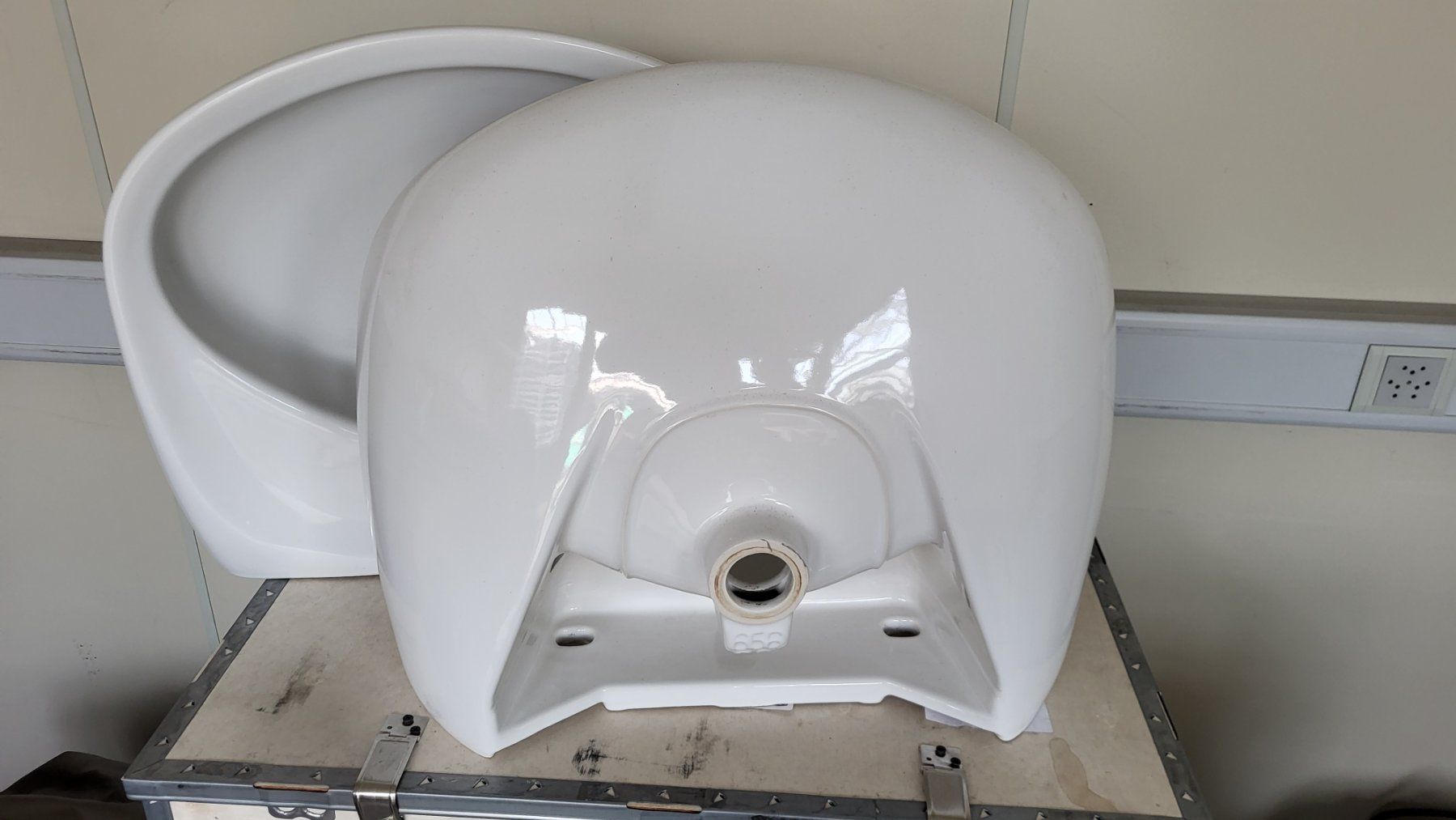 Lavabi & lavandini: Weisses Lavabo, – Usato da Bonau venduto da Jaco82 7