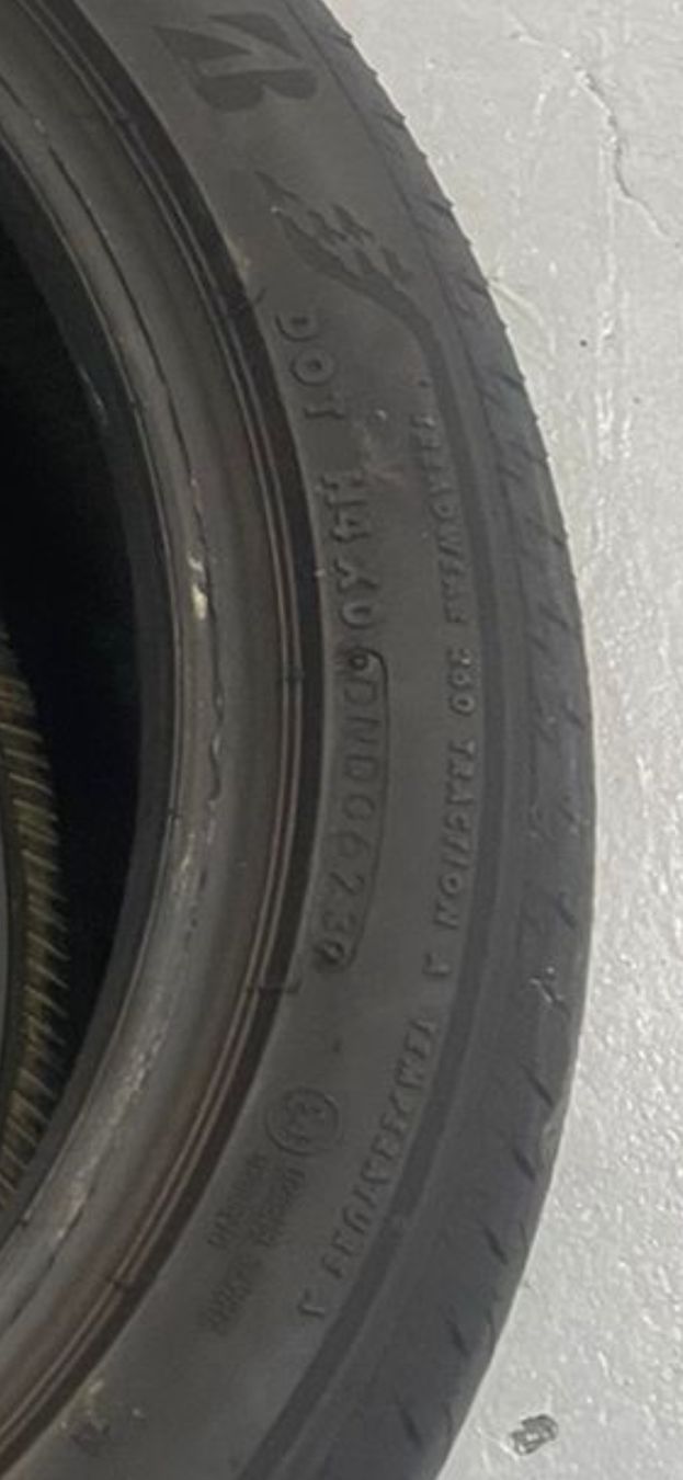 Altro in Scrittura & Disegno: 4 pneumatici estivi Bridgestone – Usato da Lugano venduto da fed_xx7y 4