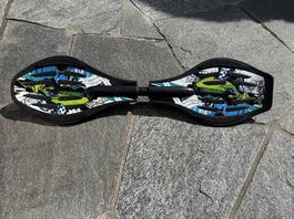 Street surfing waveboard Skateboard 
