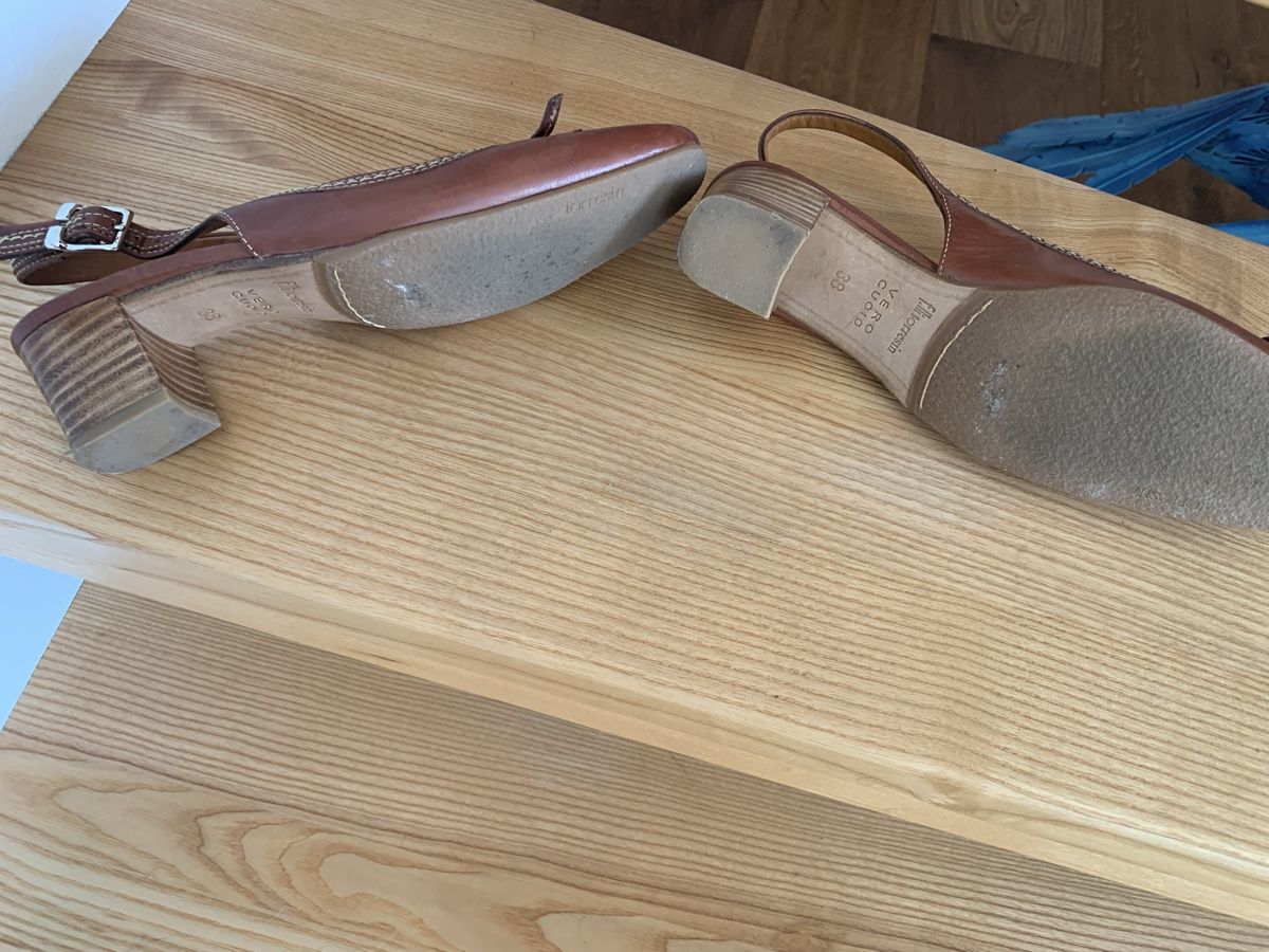 Scarpe da donna: Slingpumps Vero Cuoio Leder – Nuovo (secondo la descrizione) da Aathal-Seegräben venduto da Squiki 4