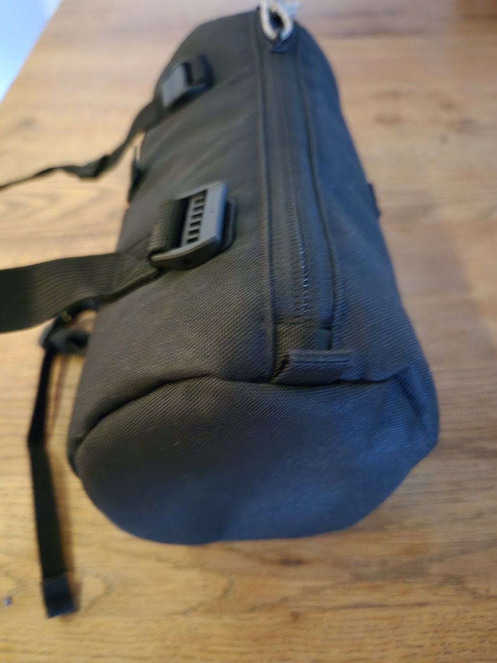 Decathlon Borse: Decathlon Lenkertasche, Universalbefestigung – Nuovo (secondo la descrizione) da Pfungen venduto da Sonnestern 1