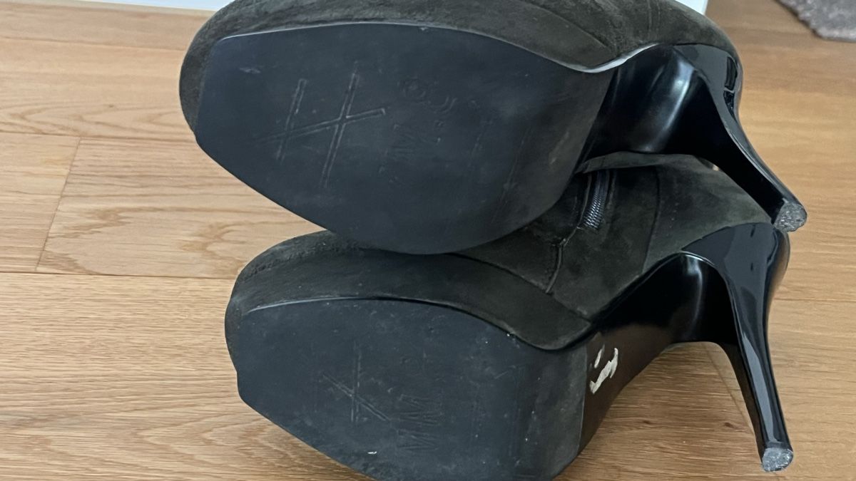 Chaussures femmes: Schicke Stiefel Gr.36 – D'occasion à Stäfa par Exclusive0 8